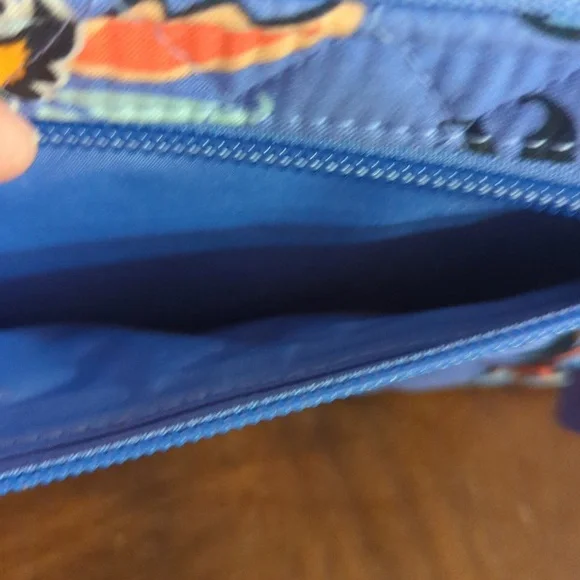 Vera Bradley Turnlock Wallet  Mural Garden - Picture 4 of 8